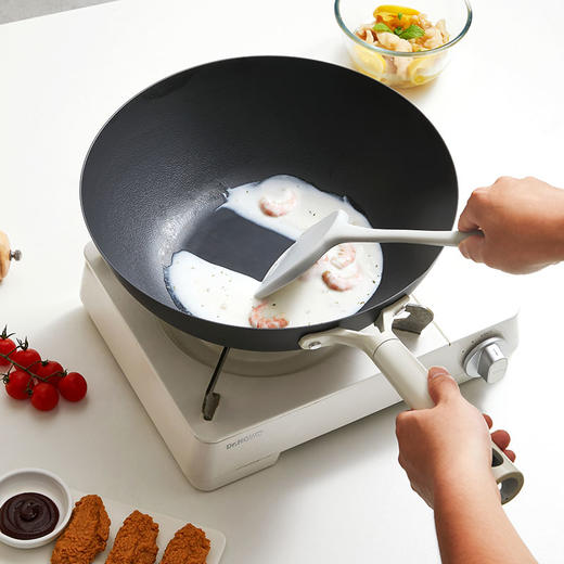 神田（KANDA）铁神云朵款多功能0涂层不粘炒锅32cm云峰白& 富贵红（赠蒸盘+清洁膏/乳） 商品图9