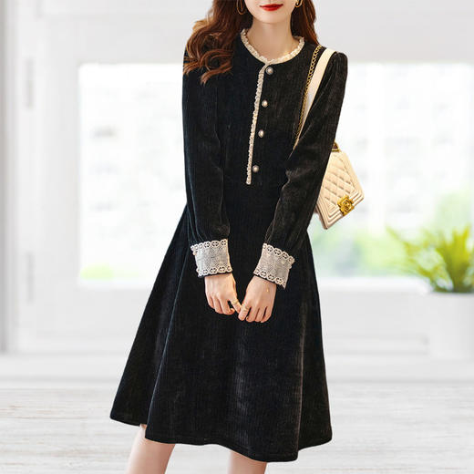 雀说 秋冬女装圆领长袖显瘦中长裙花边拼接灯芯绒加厚连衣裙女4ZF-7312 商品图1