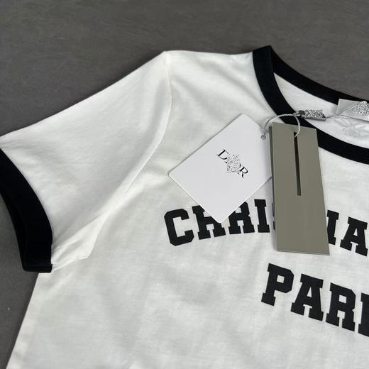 CD 2024新款 女士 经典蜜蜂图案 植绒LOGO 休闲百搭撞领短袖T恤 特惠 Z-12106 商品图8