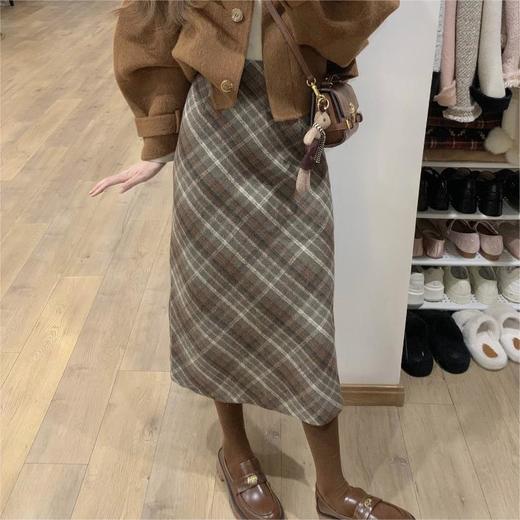 【超模君精选 喵小仟 毛呢格子裙】百搭简约的A型半裙 复古气质 遮小肚腩 高腰显瘦  显腿长 商品图9