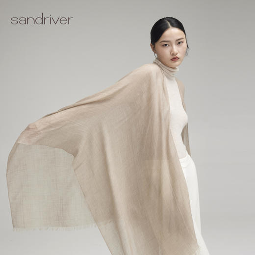 羊绒超轻薄U型斗篷SJF96W769N 商品图5