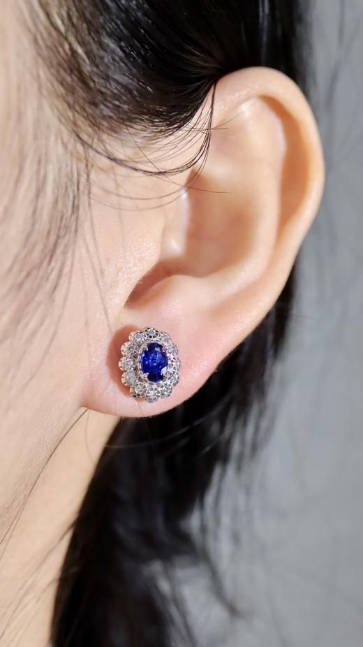 1.66ct刻面蓝宝石耳钉 商品图3