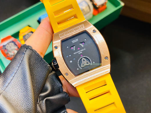 理查德米勒RM26 – 01大熊猫镶嵌全钻陀飞轮复刻手表一比一手表N厂C厂ZF厂VS厂AR厂BBR厂PPF厂AZ厂JF厂MKS厂TW厂EW厂AF厂V6厂OR厂OM厂3K厂XF厂CLEAN厂NOOB厂 商品图4