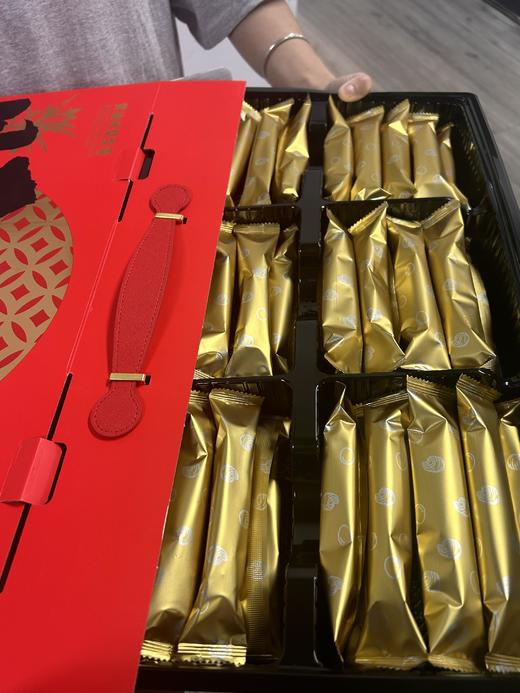 🥰2026【叮咚熊旺来黄油凤梨蛋卷礼盒】☺️陪您“逗阵”过大年‼ 🛍手提旺来，八方聚财 过年送礼拜财神🙏🧧 送人就选『旺来』礼👇 商品图2