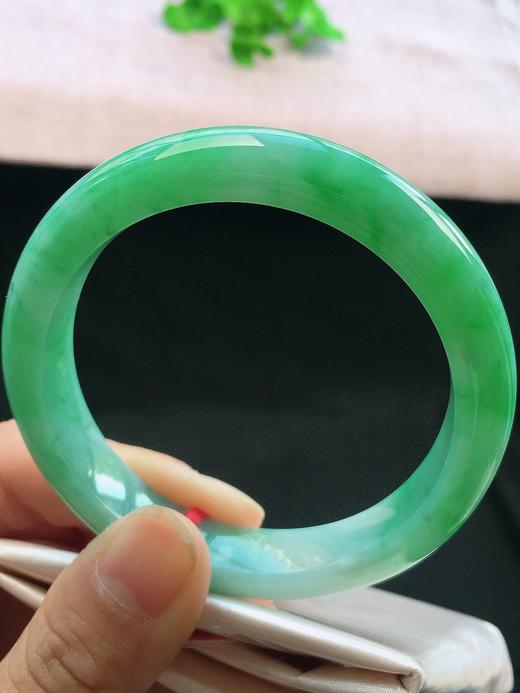 57正圈翡翠手镯 商品图2