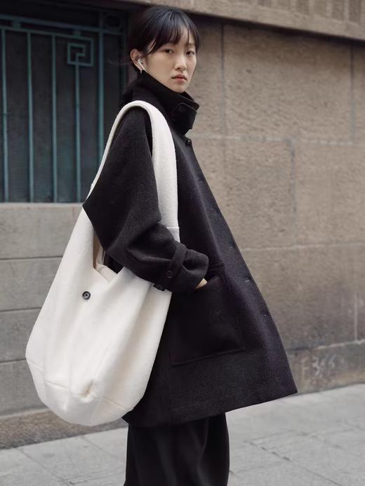 步履不停/4D52019C/大容量通勤逛街休闲针织毛呢单肩斜挎包 商品图1