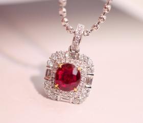 1.3ct刻面红宝石吊坠