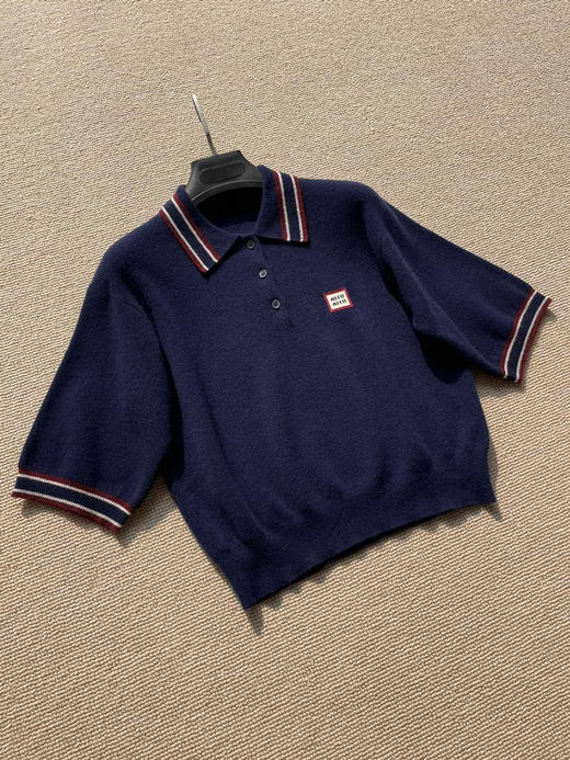 1127-9 渠道夯货 Miu25早春学院风系列羊绒羊毛Polo衫 商品图6