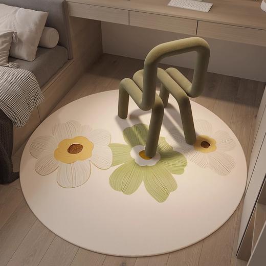 【简约圆形地毯】飘逸如梦，足下起舞，超柔毯面绚烂耀眼，防滑耐磨隔音隔凉，给书房族、家有宠物、喜欢个性的你带来无与伦比的视觉和触感体验！ 商品图2