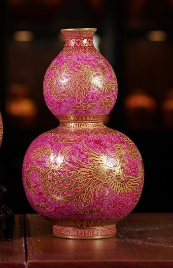 原矿胭脂红宫廷龙凤呈祥葫芦瓶 商品图0