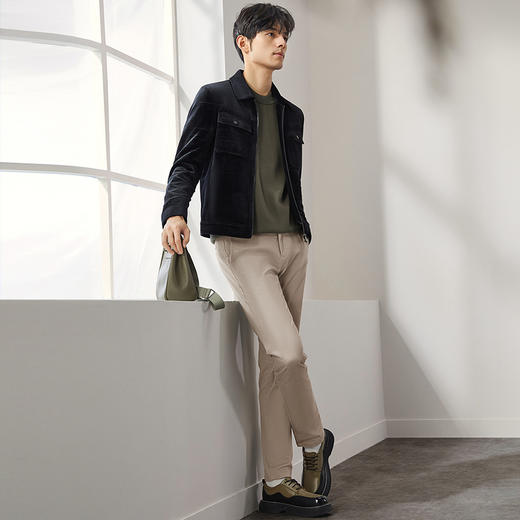 柒牌灯芯绒翻领夹克2024秋冬新款时尚潮流几何印花黑色茄克衫外套127K71060 商品图3