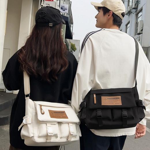 斜跨包男女大容量高级感轻便时尚潮酷运动单肩包密文斜跨包 商品图2