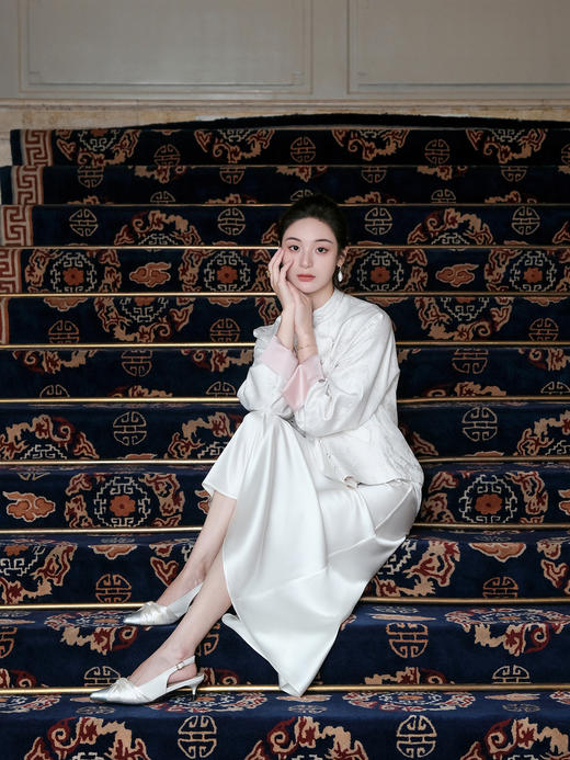 东方境X郭培| 灵鹿金线刺绣提花新中式上衣 商品图1