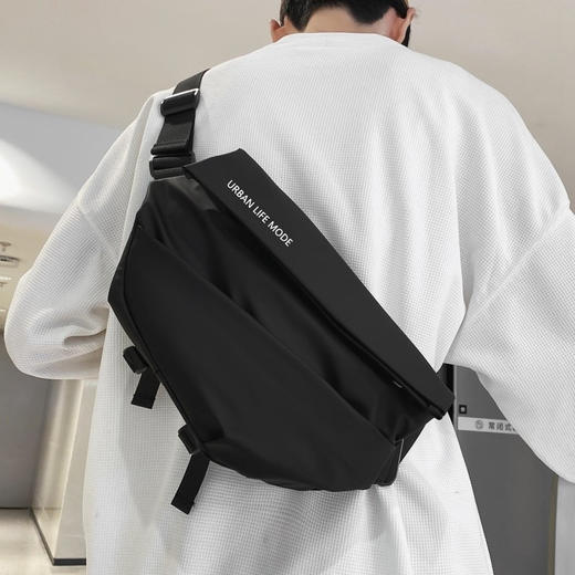 【秋冬背包斜挎包男】大容量潮牌胸包男款斜跨轻便挎包男士骑行包腰包 商品图2