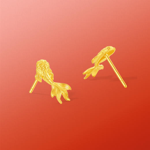 周六福精品足金小金鱼计价耳饰女款耳钉春节新品节日礼物 商品图3