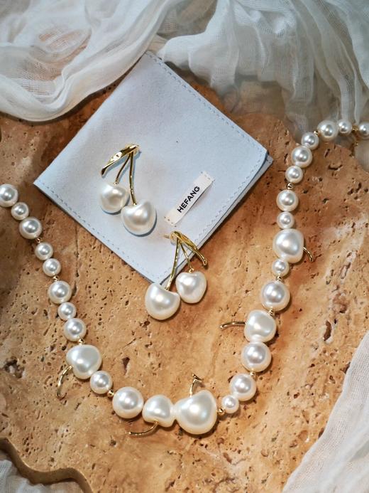 H方 珍珠车厘子耳钉 商品图4