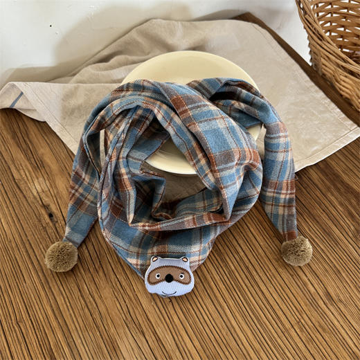 立减10【孩子的颈间系上这款饱满厚实、手感柔软的围巾】它不单亮丽、时尚，更是冬日里温暖体贴的陪伴。男女宝宝新款围脖ins韩版秋冬季男女童时尚格子加厚三角形，1-8岁儿童适用，多色可选！#异业福利 商品图3