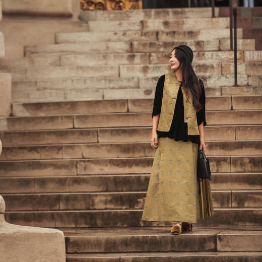 【林栖设计小店】高定宋锦改良马面裙桑蚕丝提花新中式2025春季新品半身裙H1951020 商品图2