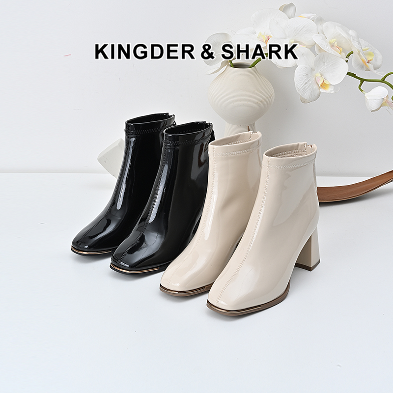 经典鲨2024冬季新款时尚方头加绒保暖高粗跟气质时装短靴女KC19-D58261