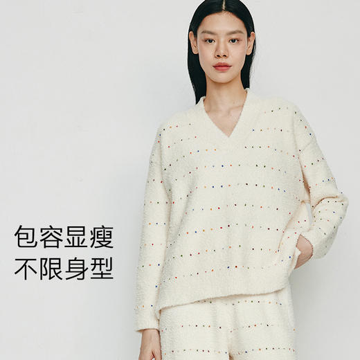 从轻 秋冬家居服豆豆绒系列叠襟V领套头七彩纱混纺保暖两件套睡衣 商品图1
