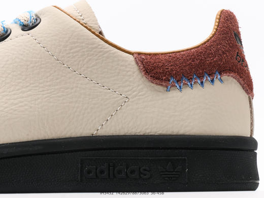 阿迪达斯adidas低帮休闲运动板鞋IH3432男女鞋 商品图6