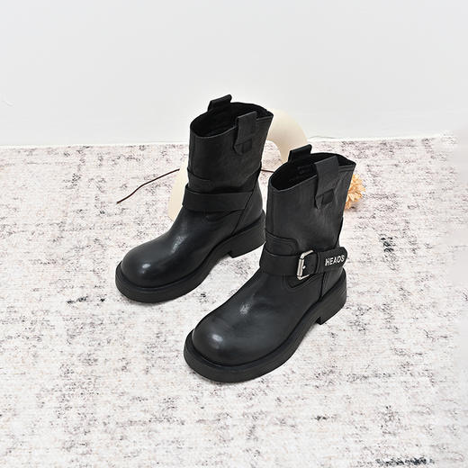 经典鲨2024年冬季新款百搭圆头平底单里潮酷时尚短筒靴子女KW185-D58021 商品图3