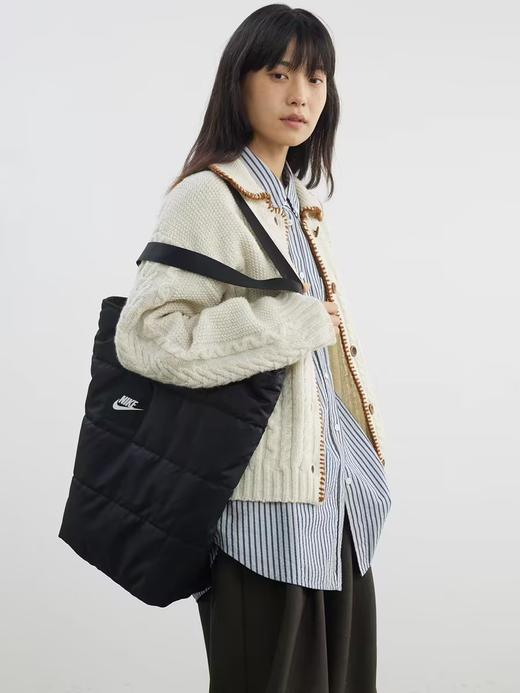 步履不停/4D13233C/娃娃领麻花针全羊毛针织开衫毛衣外套 商品图2