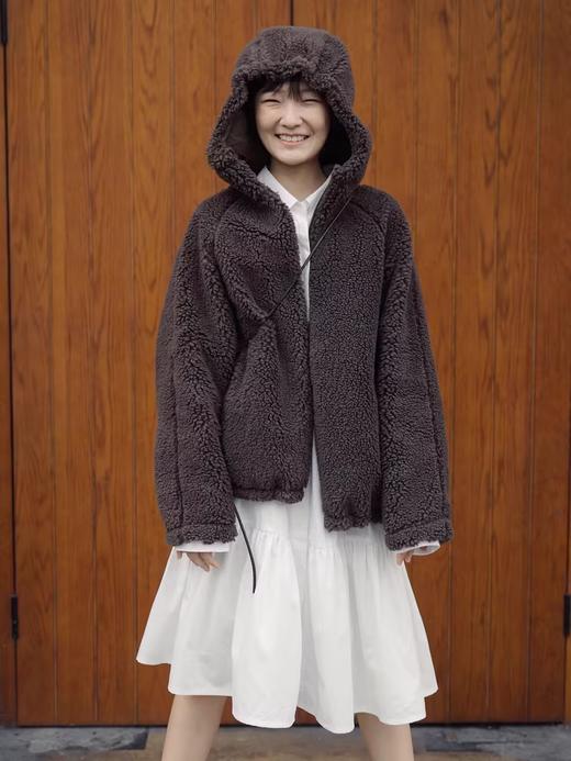 步履不停/4D23122C/两面穿棕色羊羔毛保暖开衫外套上衣 商品图2