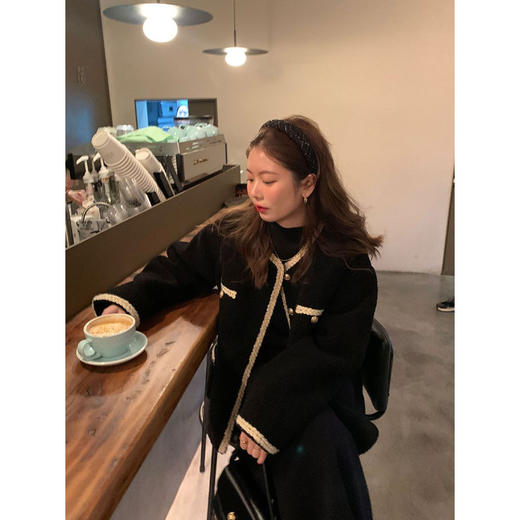 【小香风羊羔毛外套】秋冬加厚新款 韩式气质名媛复古短款上衣 商品图6