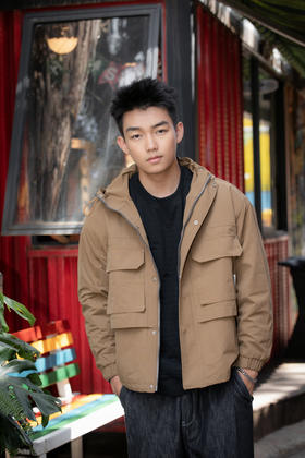 434472997工装带帽夹克