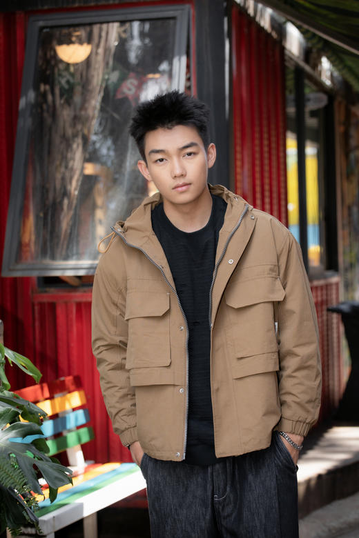 434472997工装带帽夹克 商品图0