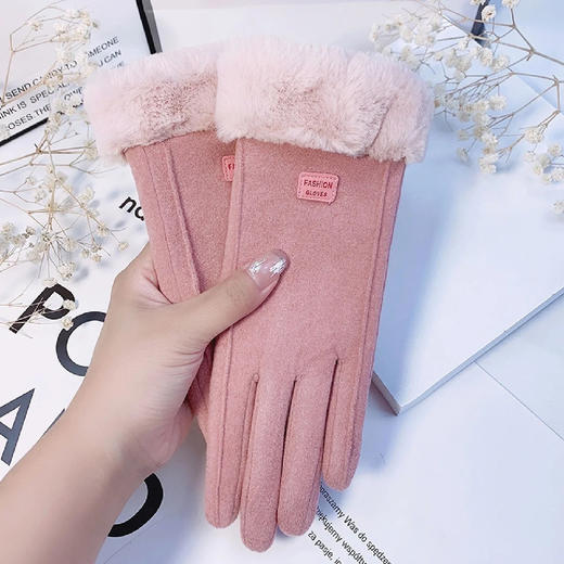 🌈//【凯速加绒触屏保暖手套】秋冬寒风凛冽，你是否也为寻找一双温暖的手套而苦恼？ 🔸别急！我找到了 🔸让你在寒冷的季节里，同时保持双手温暖和自由操作手机，简直暖心又实用！ 商品图1