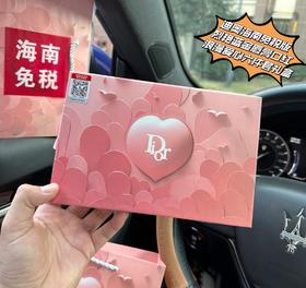 B112825气质和美貌同时拿捏！烈艳蓝金唇膏六支装浪漫爱心六件套礼盒