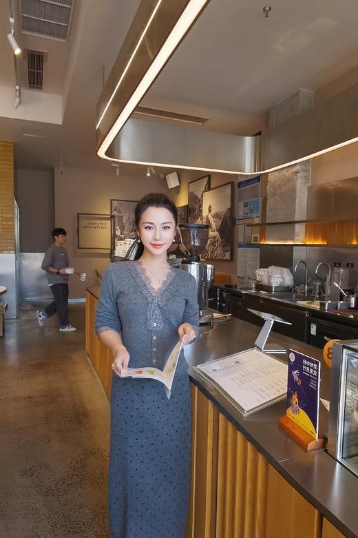 逸红颜 明月优选#心之所向的温柔🫧复古蕾丝拼山羊绒开衫 「云芙」 商品图2