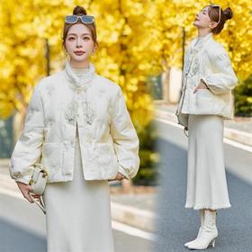 2024新款冬装新中式刺绣盘扣羽绒服白鸭绒拼水貂毛YJLY6836