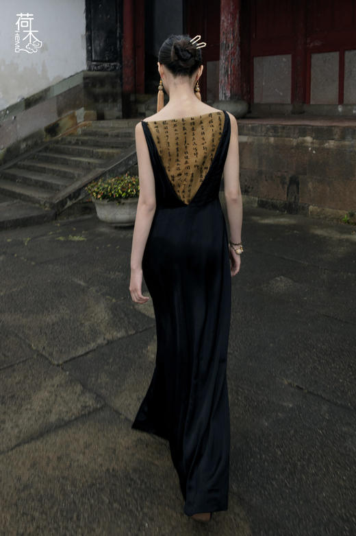 荷木HEMU丨高定千秋岁·连衣裙 商品图3