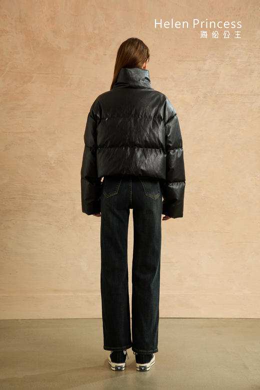 PU皮短款羽绒外套 商品图14