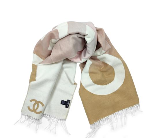 CHANEL 香奈儿 大标志双面流苏绒线围巾 男女同款 奶茶渐变色  200*65 商品图0