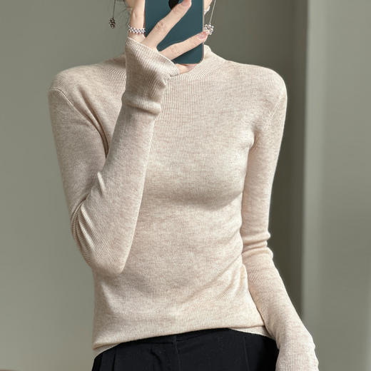 【99元/2件】软糯精纺羊毛混纺半高领套头纯色修身针织打底衫 商品图9