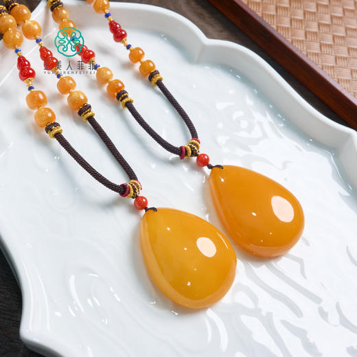 玉美人菲菲#S925蜜蜡水滴吊坠-多样性发一 商品图0