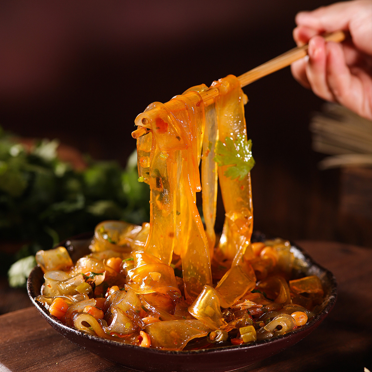 好吃 纯正 无添加 红薯粉条，有宽粉和细粉两种，煮火锅、煮汤、炒菜， 想怎么吃都满足你！