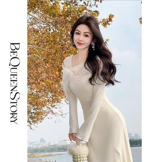 【孤品样衣，不退不换】【白茶仙姿】可脱卸鸵鸟毛毛烫钻蕾丝显瘦网纱拼接针织连衣裙 商品图3