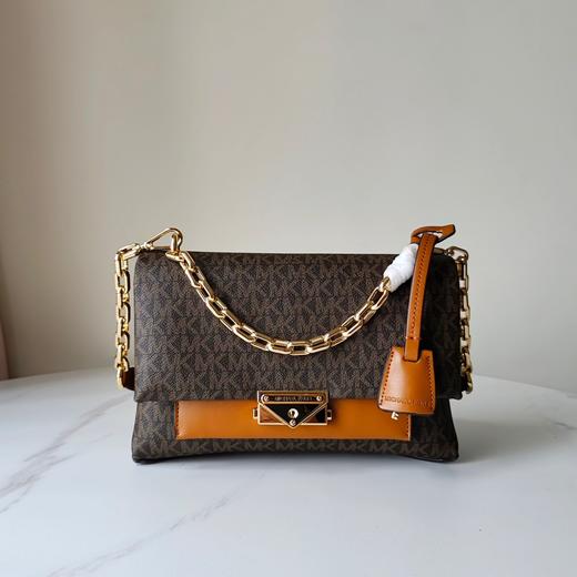 【品牌授权】热销爆款 MK女包经典款奥莱  MK波士顿水桶包深棕色橡果棕 单肩斜挎链条包香草白牛皮棕 手提托特包 商品图2