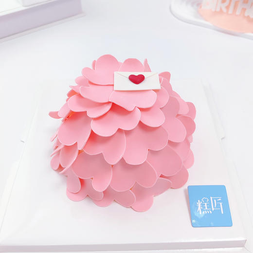 粉色爱心巧克力片蛋糕 商品图3