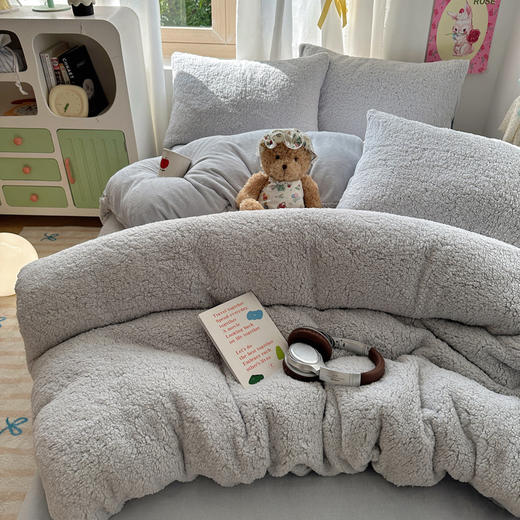 【软糯温暖】秋冬加厚ins韩系羊羔绒+牛奶绒四件套冬学生宿舍床牛奶绒三件套 商品图7