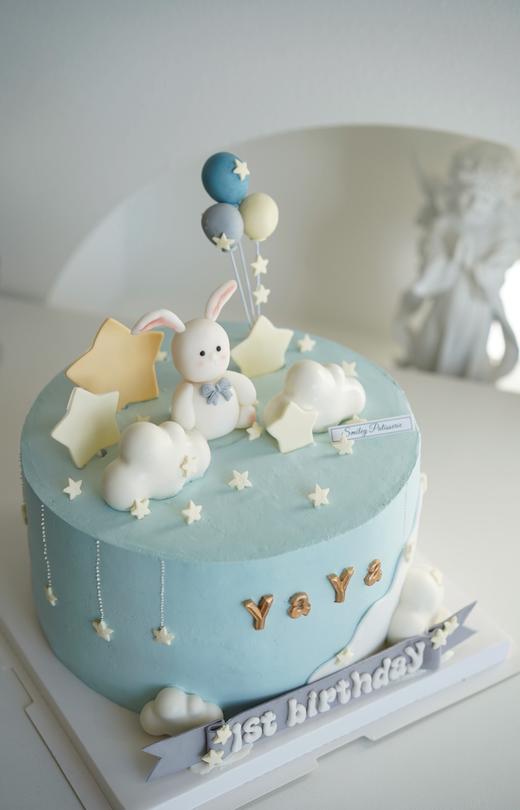 主题奶油蛋糕 | 鲜果原味奶油 - 气球兔子（图片为8寸加高） 商品图1