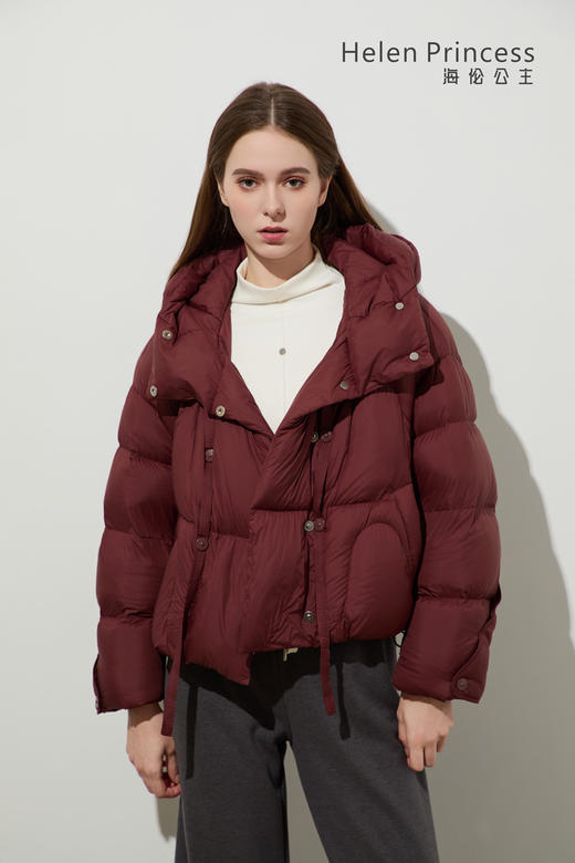 泡芙感白鸭绒羽绒服 商品图1