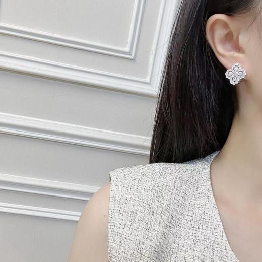 HW海瑞温时顿DiamondLoo形钻圈耳钉（XTY） 商品图4