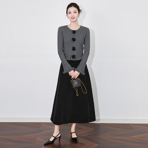 【高货wl】全新升级【铂金会员367/天猫499/差价132】(11256) 洛诗琳秋冬款气质圆领立体花朵荷叶边上衣丝绒半身裙套装 商品图2