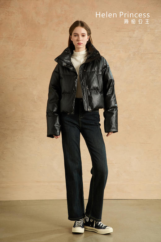 PU皮短款羽绒外套 商品图12